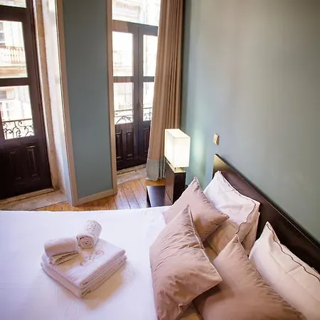 118 Premium Downtown Apartments *