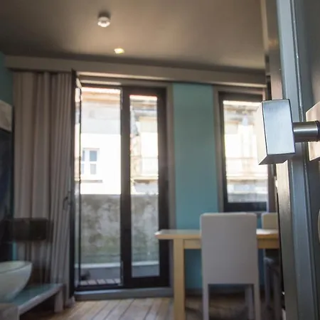 118 Premium Downtown Apartments Apartment