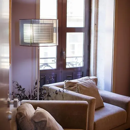 118 Premium Downtown Apartments *