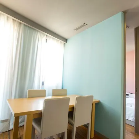 Apartment 118 Premium Downtown Apartments
